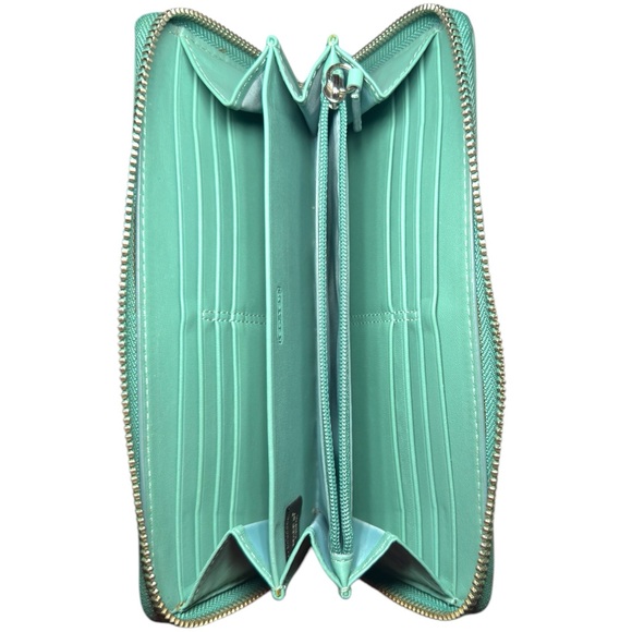 Coach Signature Heritage Stripe Chelsea Patent Leather Wallet - Picture 3 of 5